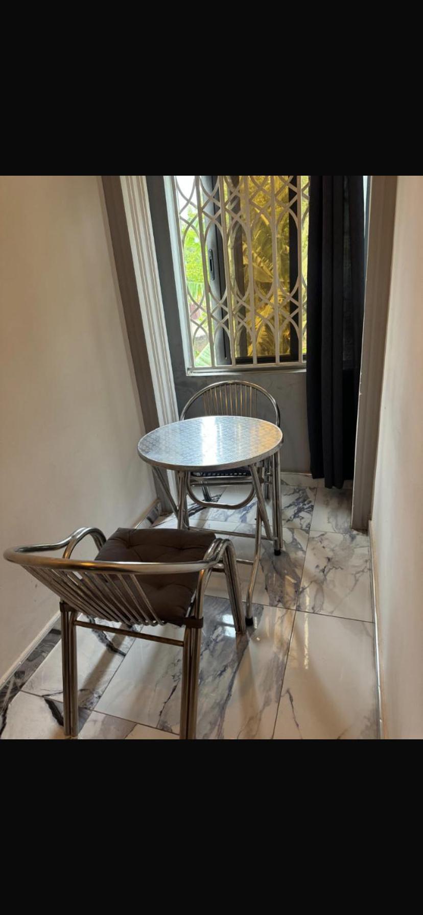 Baffour Apartments Adiebaba Bagian luar foto