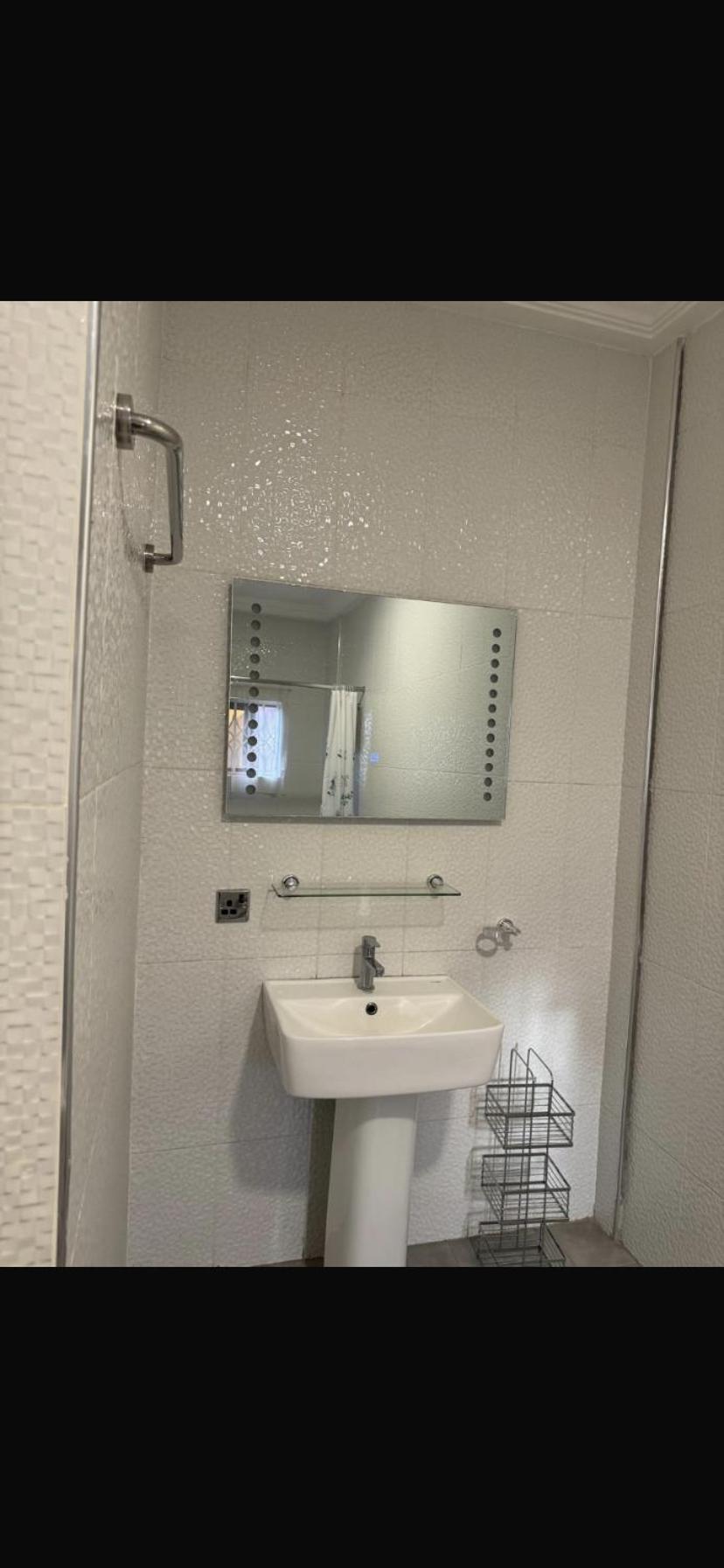 Baffour Apartments Adiebaba Bagian luar foto