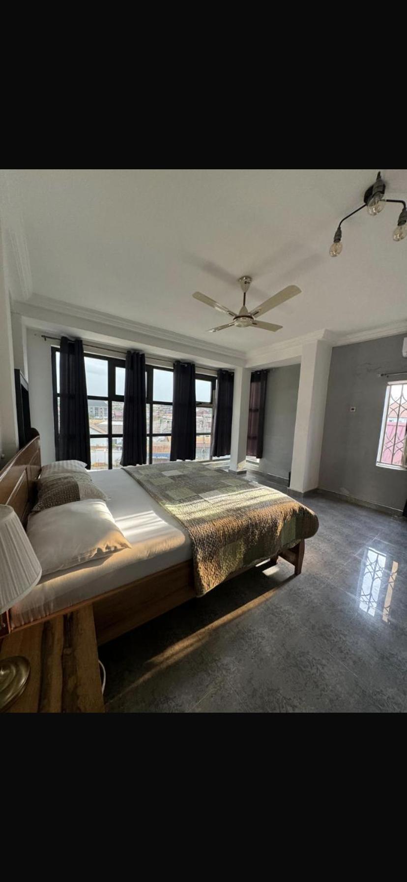 Baffour Apartments Adiebaba Bagian luar foto